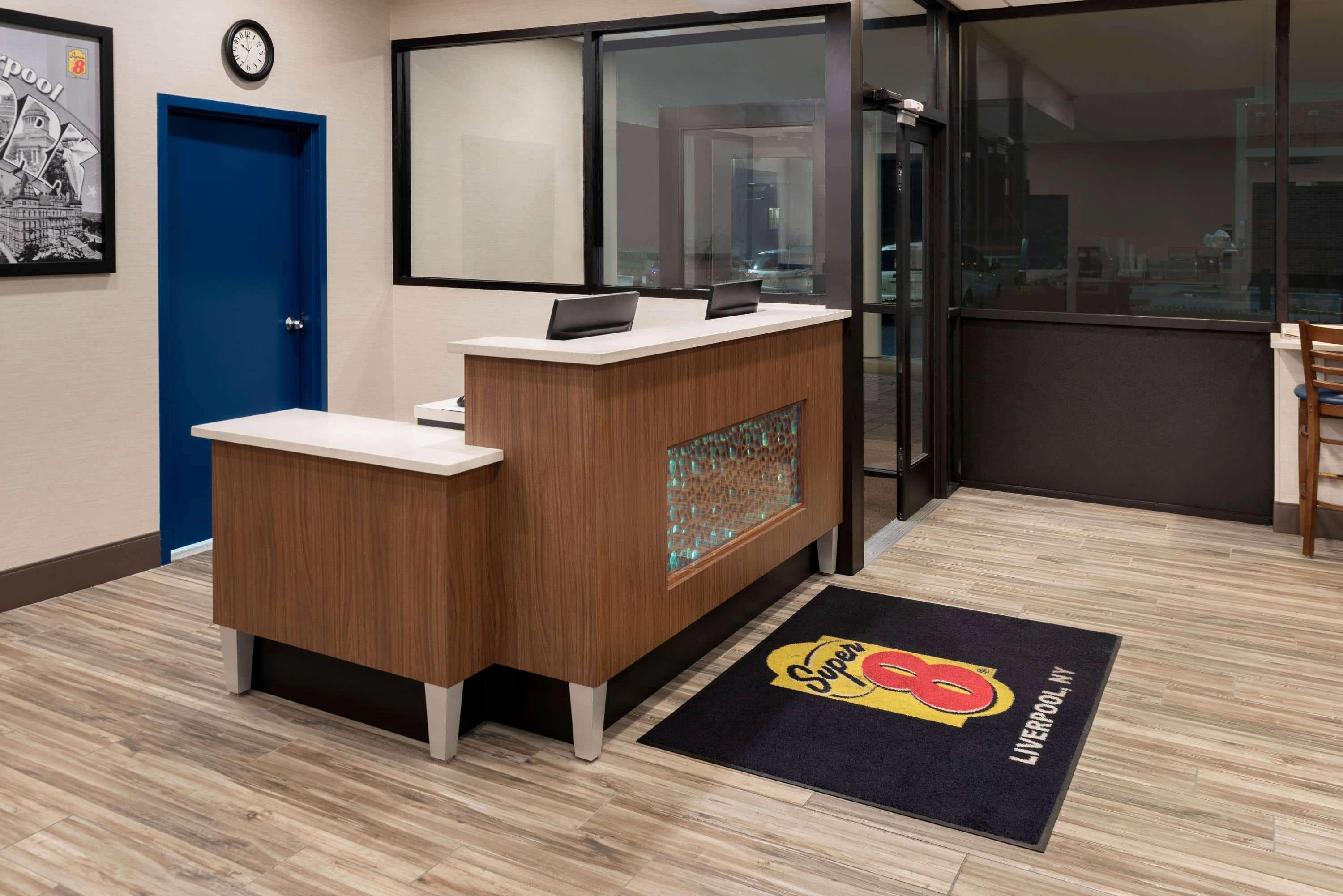 Super 8 By Wyndham Liverpool/Syracuse North Airport Екстер'єр фото